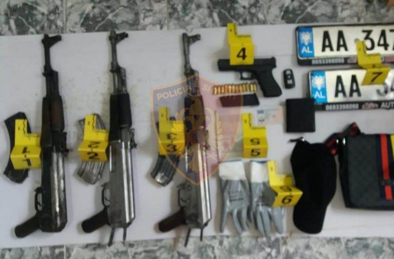 Do vritej dikush! Policia e Elbasanit gjen autorët e armëve