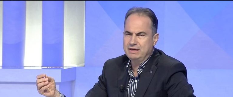 FEVZIU E PYET PËR VIDEON EROTIKE! BOÇI, KA KANALE TV KU SHIHEN VIDEO EROTIKE.