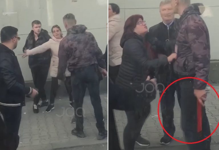 Tmerrohen pasagjerët e urbanit, kontrollori i Tiranës së Re rrihet me qytetarin, shoferi i jep levën (VIDEO)