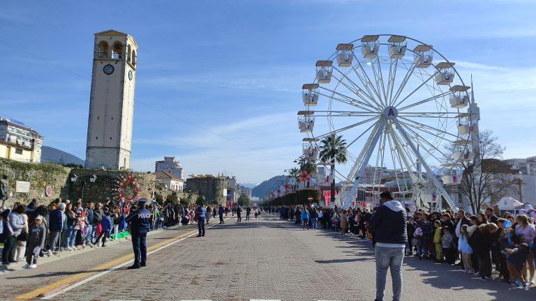 Dita nis me kthjellime, si do të ndryshojë moti orët në vijim