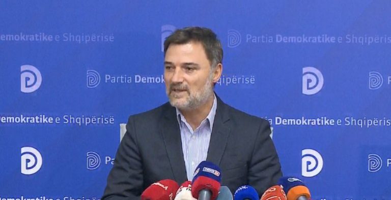 Alibeaj kërkon çregjistrimin e koalicionit Meta-Berisha në KAS: Komisioni i Rithemelimit nuk mund të nxjerrë kandidatë në 14 maj