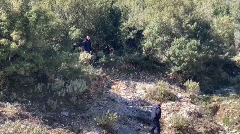 Humbi kontaktet për shkak të mjegullës, gjendet 64 vjeçarja në Karaburun