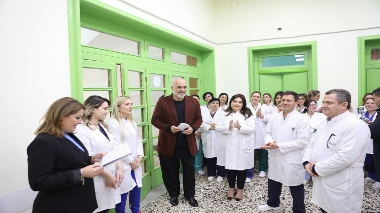 Do rriten pagat dhe pensionet! Qeveria miraton të premten vendimin për “reformën historike