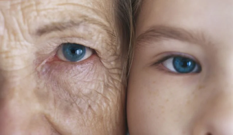 Shkencëtarët: Njerëzit me sy blu janë pasardhës të një njeriu të vetëm të lindur mijëra vjet më parë