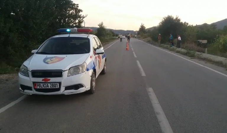 Aksident në aksin Elbasan-Peqin. Plagoset një 56-vjeçar
