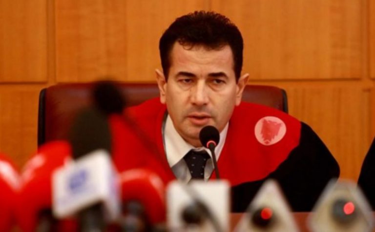 Akuzohet për “fshehje dhe mosdeklarim të pasurisë”, SPAK kërkon një vit burg për ish-kreun e Gjykatës Kushtetuese