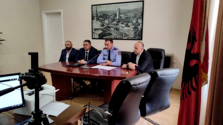 “Të përfshirë dhe biznesmenë”, detaje nga aksioni që goditi grupet kriminale në Elbasan