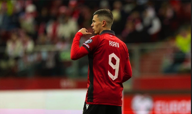 Shpërthen festa në Air Albania, Jasir Asani realizon supergol