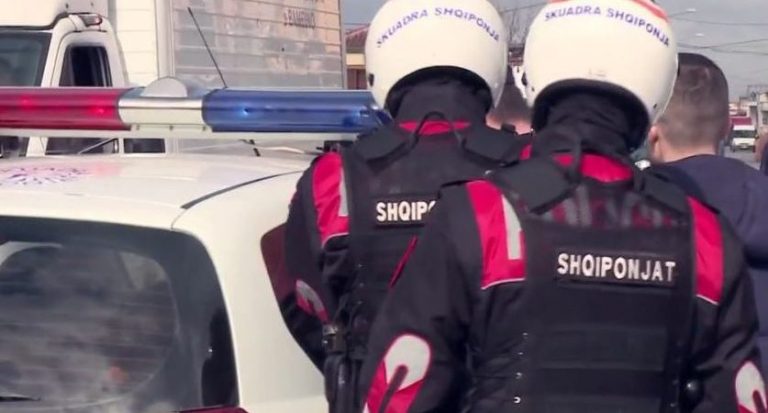 Akuzohen për korrupsion, Gjykata e Tiranës lë në burg 2 efektivët e “Shqiponjave”