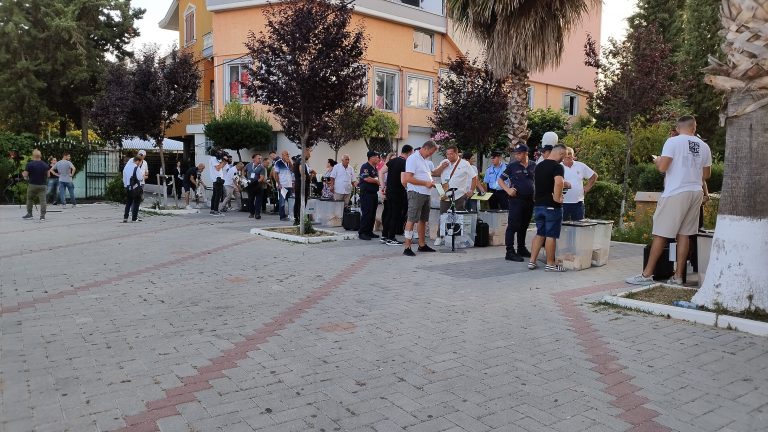 Mberrijne kutite e para në KZAZ në Rrogozhinë