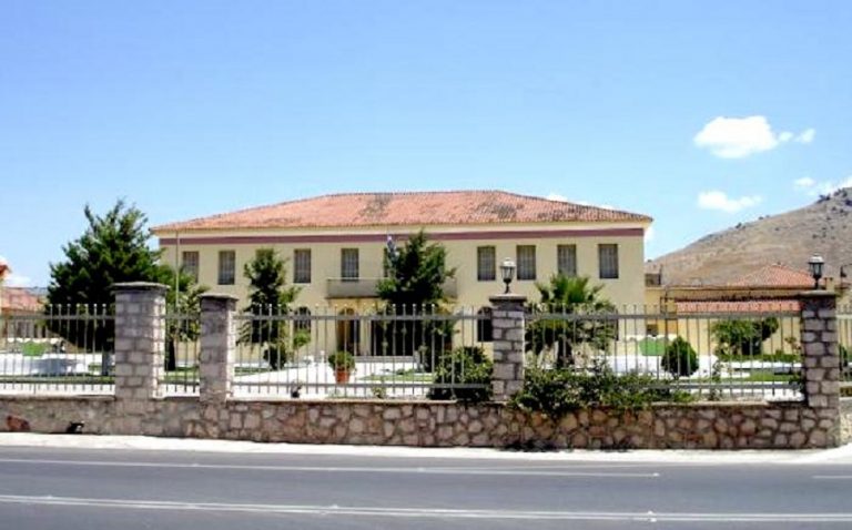 Ishte duke punuar në arë, arratiset i burgosuri shqiptar në Greqi