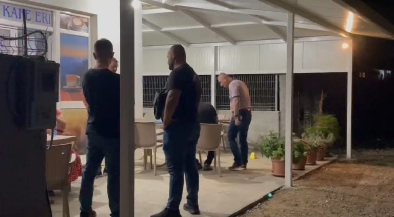 Plagosje me armë zjarri , qëllohet 24-vjeçari (emri)