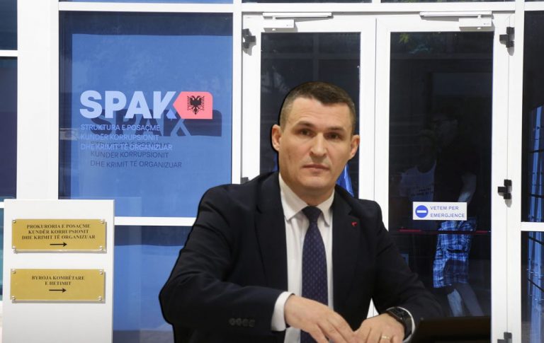 I rrezikohet jeta? Merren masa shtesë për sigurinë e kreut të SPAK Altin Dumani. Lëviz me makinë të blinduar, pranë banesës vendoset grup policor