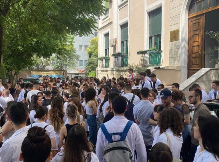 Matura Shtetërore 2026/ Nis plotësimi i formularit A1, ja thirrje nga ministrja e Arsimit