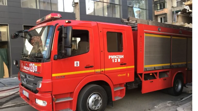 Rrjedhje gazi në një karburant pranë rrethrrotullimit të Shkozës, evakuohen banorët