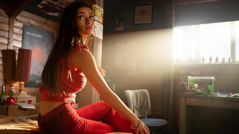 E rëndë në Fier/ Kryen marrëdhënie seksuale me një 13-vjeçare, shpallet në kërkim një 30-vjeçar