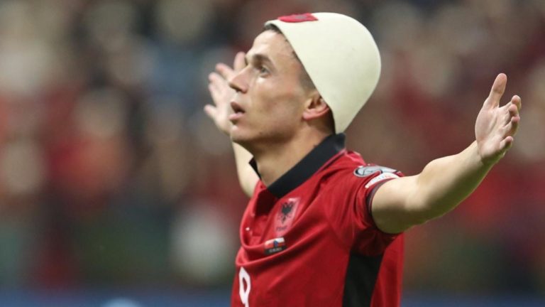 “Me plis për Berlin” Shqipëria triumfon ndaj Çekise