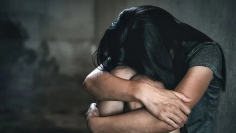 E rëndë në Itali, babai arrestohet pasi përdhunoi për vite me radhë vajzën e tij dhe e la shtatzënë