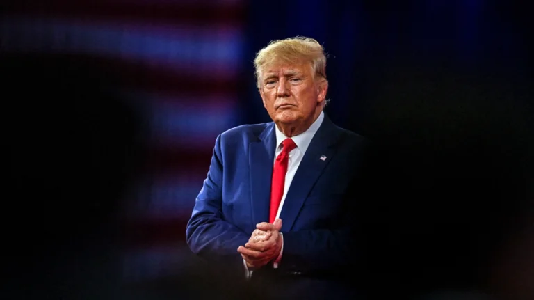 Akuzat për mashtrim/ Trump mbërrin në Gjykatën e Lartë të Nju Jorkut