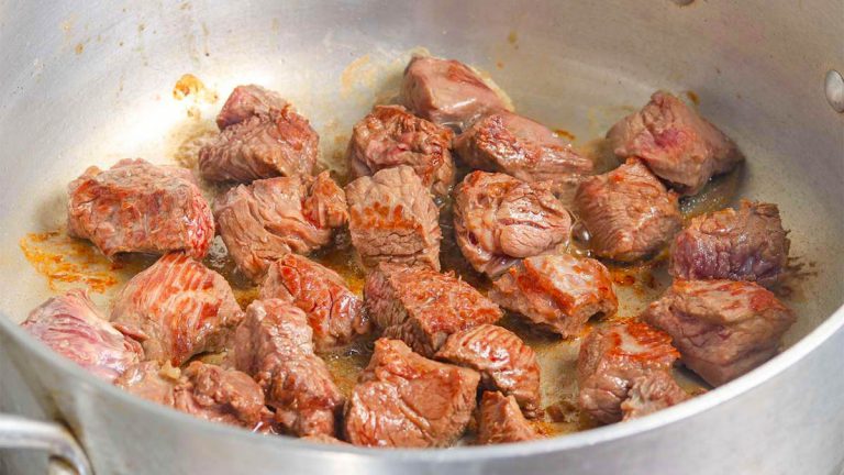 Si ra mishi në fund të listës? Vera ndryshoi konsumin, preferohen bulmeti dhe peshku