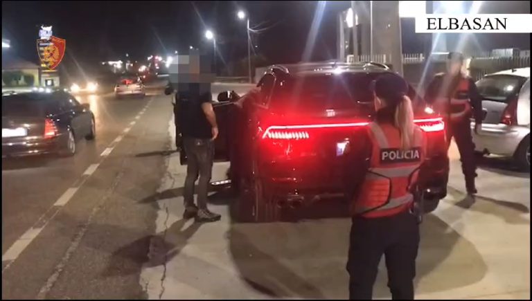 Policia e Elbasanit arreston një 19 vjeçar.U kap me drogë