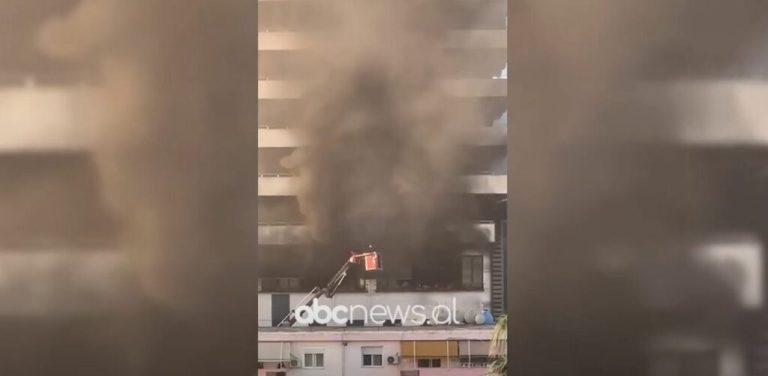 Zjarri në qendrën tregtare në Lushnje, përfundon operacioni i evakuimit