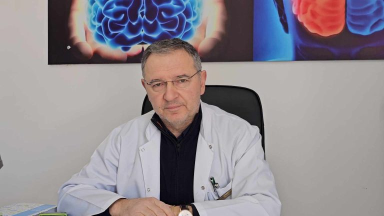 Elbasan/ Rritet nr. i pacientëve me goditje cerebrale. Cakani: Shkak pandemia dhe hipertensioni! (Video)