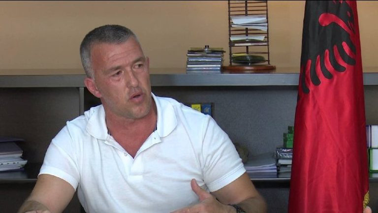 Erzen Breçani transportohet në Spitalin e Burgut, zbulohet arsyeja