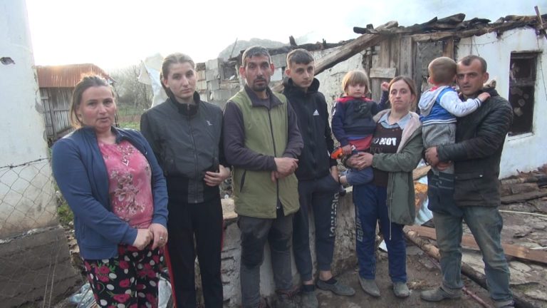 Labinot Mal: Digjet shtëpia,  familja mbet në qiell të hapur