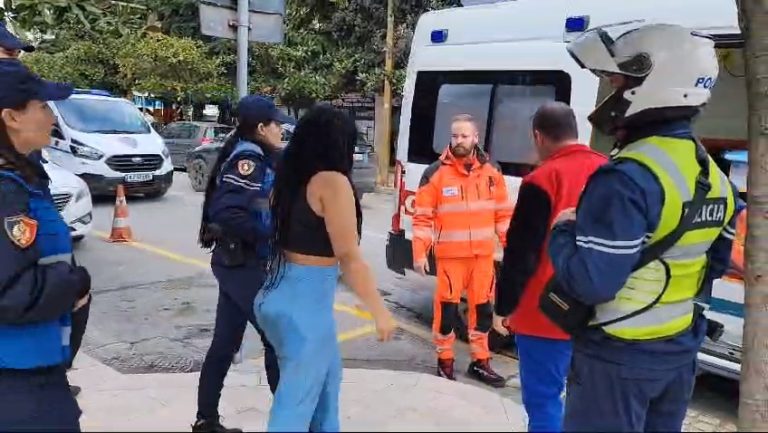 E rëndë në Durrës/ Vajzën e hedhin nga kati i dytë i hotelit, dyshimet e policisë