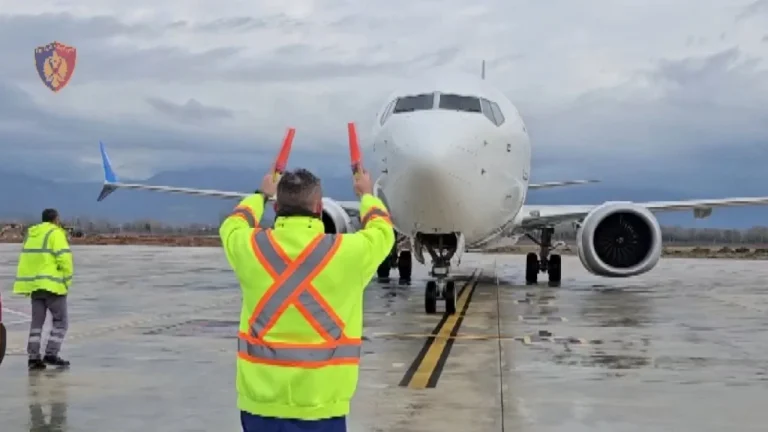 Ekstradohen kriminelët, ishin të shpallur në kërkim nga Shqipëria