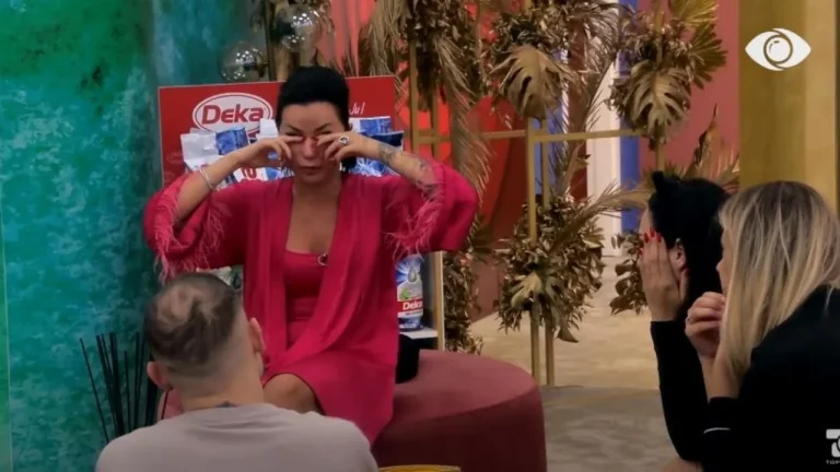 “I dëgjova rrahjet e zemrës, u theva”, Roza Lati mes lotëve tregon si abortoi fëmijën me ish-partnerin: Godisja kokën me grushte