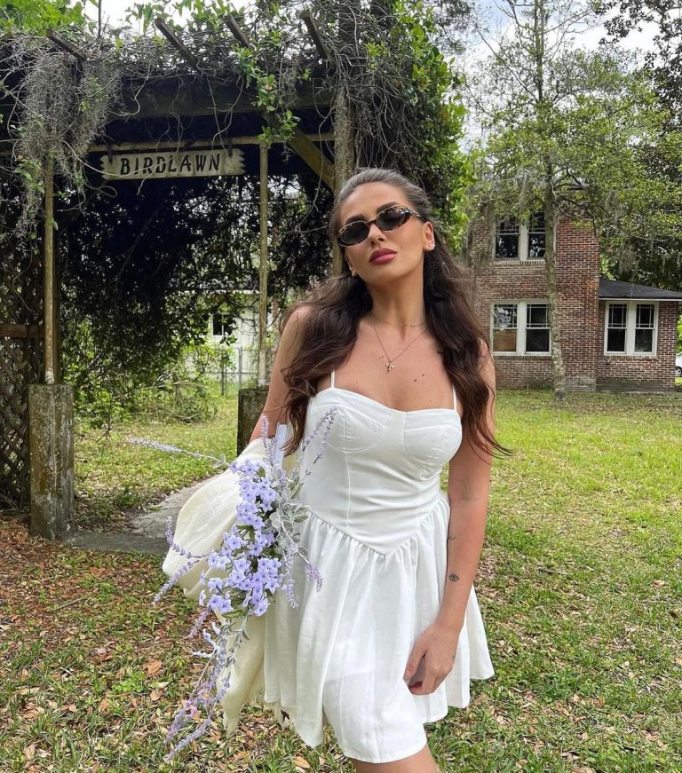 Me pushime në New York, Beatriks Ramosaj mahnit me fotot me bikini