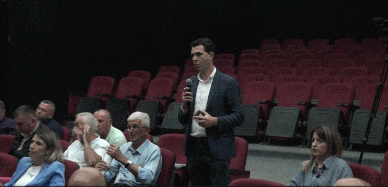 Lufta e këshilltarit Murataj, mbron ekonominë e qytetarëve të Elbasanit. Ndër të vetmet bashki që nuk ka rritur çmimin e ujit