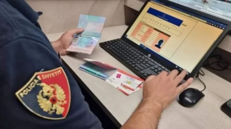 Nis me 12 tetor rregulli i ri per te udhetuar jashtë vendit