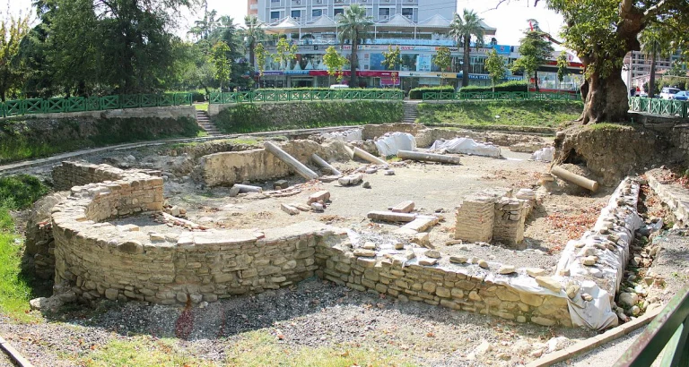 Hapet për publikun mozaiku i Bazilikës Paleokristiane të Elbasanit