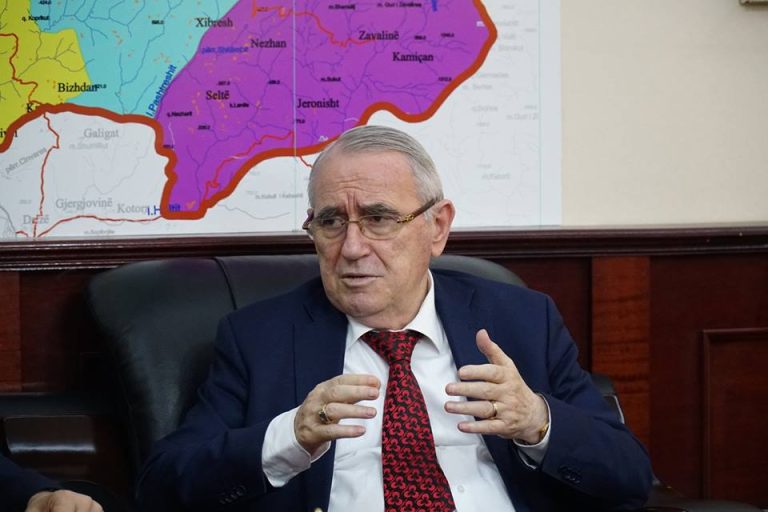 Ndërron jetë ish kryetari i bashkisë Elbasan, Qazim Sejdini!