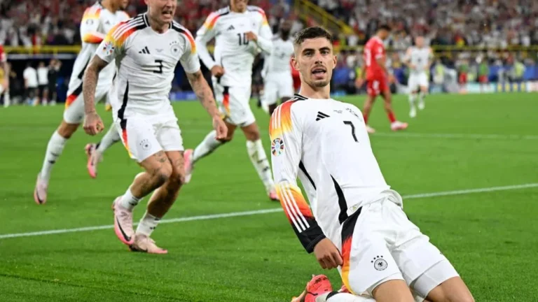 VIDEO/ Mes rrufeve dhe polemikave të VAR, Gjermania mund Danimarkën në Dortmund dhe avancon në çerekfinale