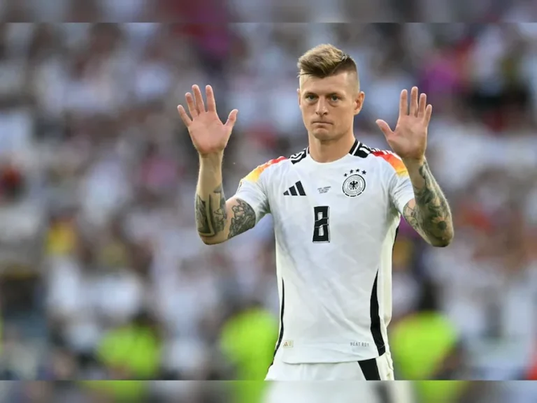 Toni Kroos “var këpucët në gozhdë”, mesazh emocional lamtumire dhe një kërkesë faljeje për Pedrin