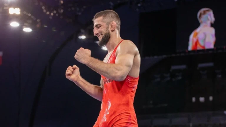 Përsëritet historia! Shqipëria arrin dhe medaljen e dytë në Olimpiadë, Dudaev triumfon në finalen e Bronzit