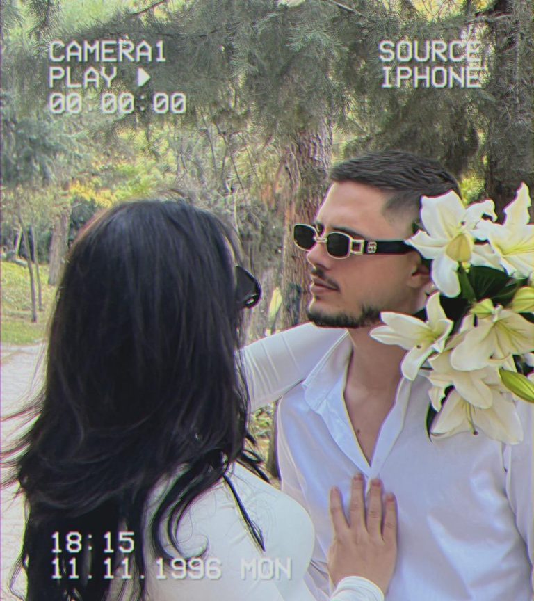 Martohen Sara Gjordeni dhe Bardhi! Nga fustani i bardhë, te lulet apo unaza… çifti ndan detaje të veçanta