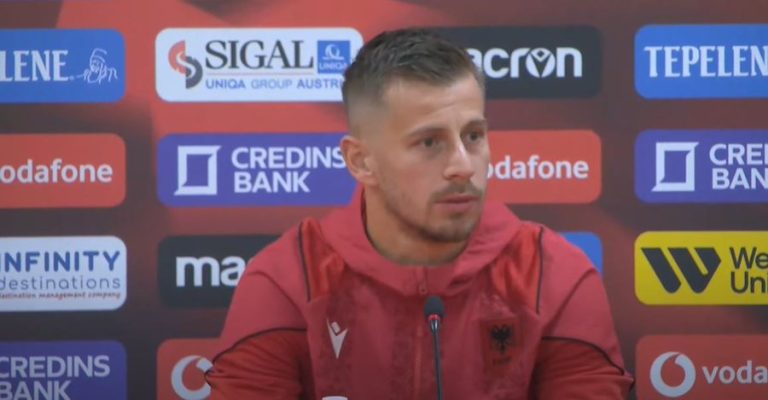 Tifozët kuqezi shtysë për ne”, Ramadani karikon skuadrën para Çekisë: Duam rezultat pozitiv, jap gjithçka për këtë fanelë