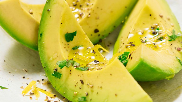 5 Ushqime Super të Shëndetshme që Duhet të Shtosh në Dietën Tënde