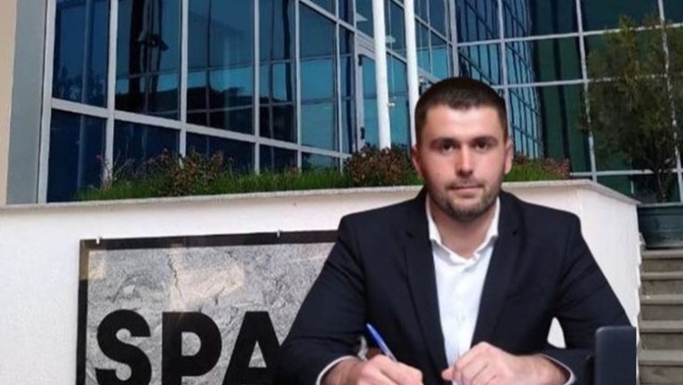 Bashkia Rrogozhinë drejt zgjedhjeve të parakohshme, dënohet me burg kryetari Edison Memolla