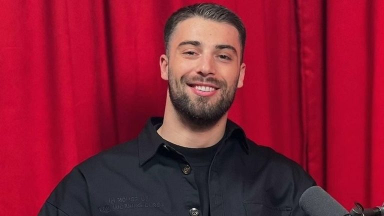 Meritoni konfirmon ndarjen nga Ilnisa: Janë gjëra private që…