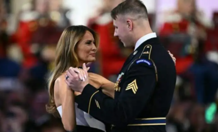 Inaugurimi i Donald Trump, vallëzimi i gruas së tij Melania me një ushtar bëhet virale në rrjet