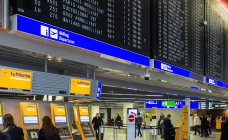 Anulohen dhjetëra fluturime në aeroportin e Berlinit, shkak një grevë 24-orëshe