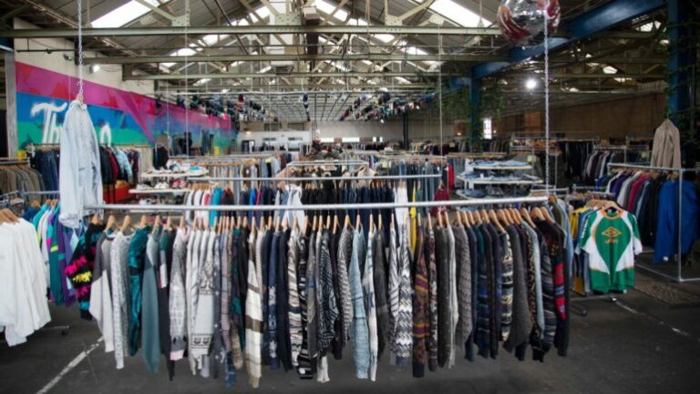 Të gjithë te “Gabi”, importet e veshjeve të përdorura u rritën me 81% më 2024