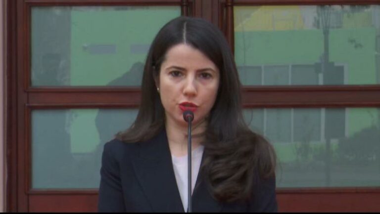 Zgjedhjet e 11 majit, ministrja Pirdeni: Pezullohen rekrutimet dhe punësimet në administratë