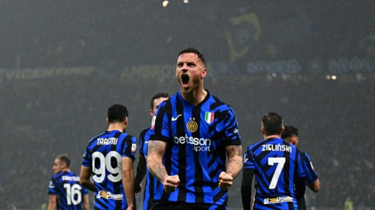 Inter “fluturon” në gjysmëfinale, e pret…Milan, por Inzaghi “driblon” derbin